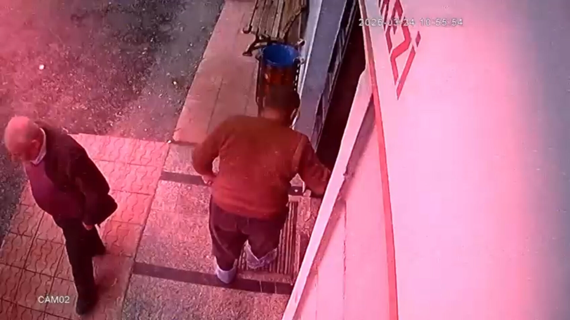 S A G L I K M E R K E Z I N E C A M U R L U C I Z M E L E R I N I C I K 1228814 365492